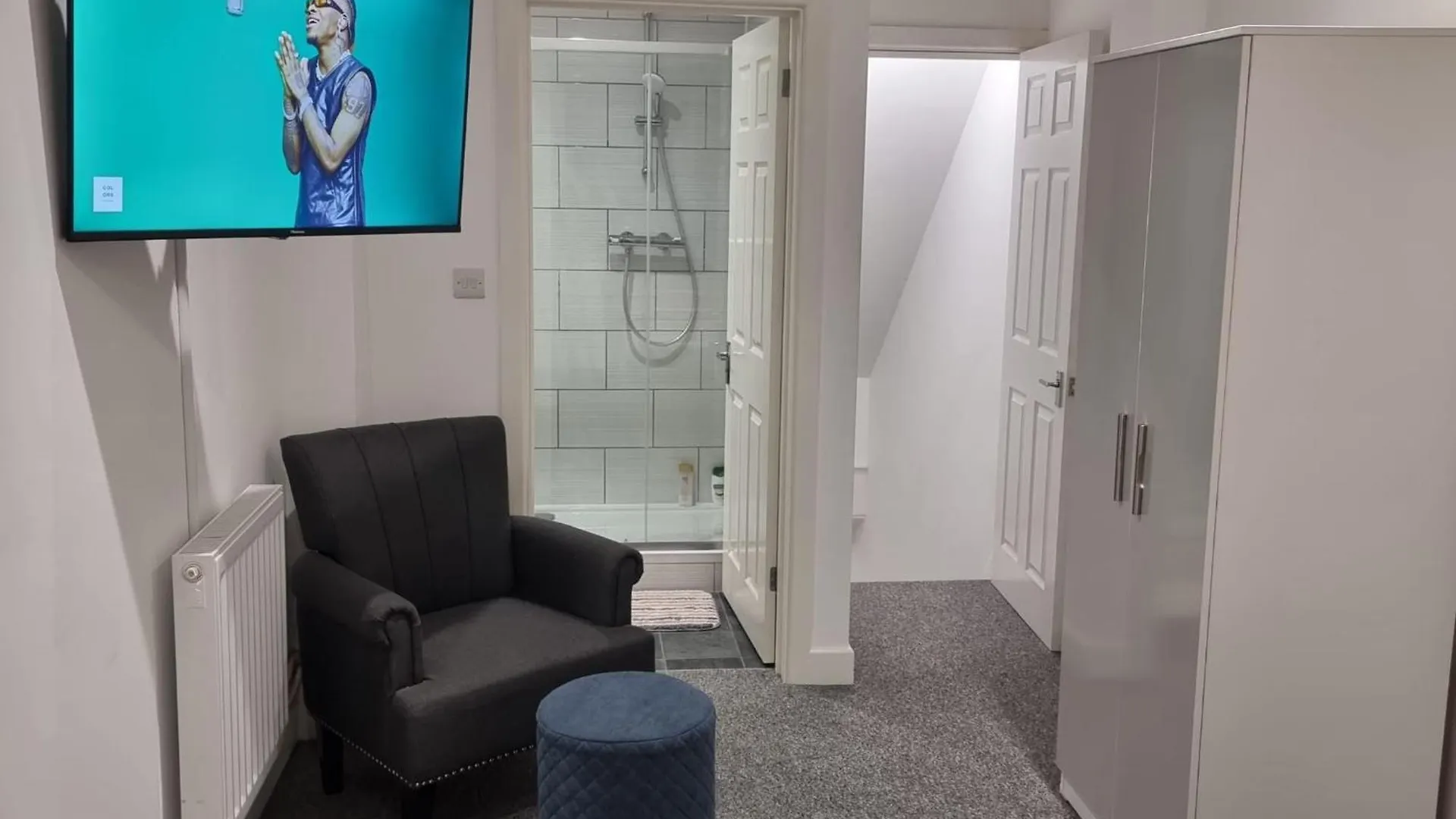 London Oasis Modern 2Br Apartment