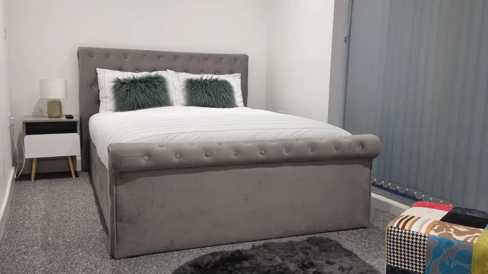 London Oasis Modern 2Br Apartment