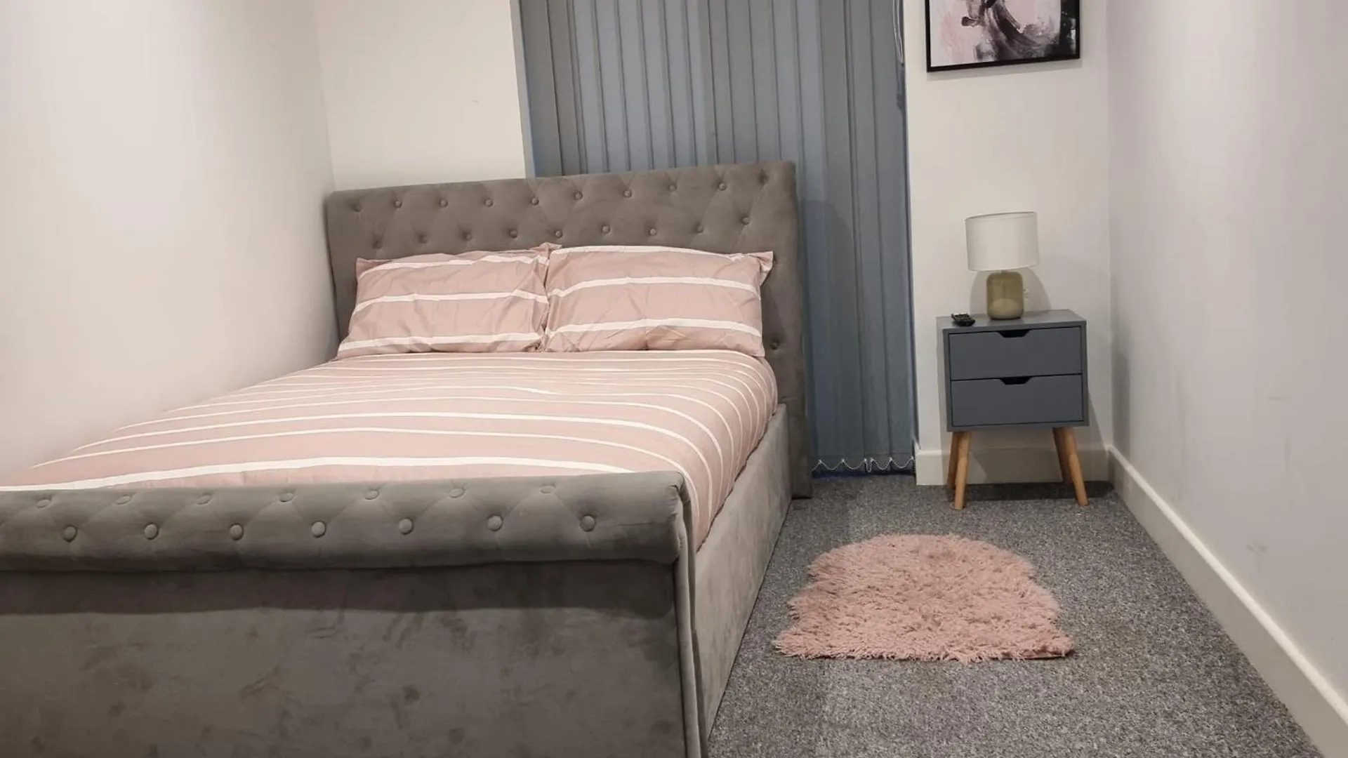 London Oasis Modern 2Br Apartment 0*,  المملكة المتحدة